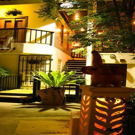 Sambar Guesthouse Pak Chong Extérieur photo